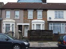 Photo of lot 35 Queens Road, Southall, Middlesex UB2 5AY UB2 5AY