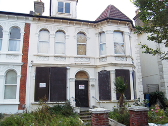 Photo of lot 50 Westbourne Villas, Hove, Brighton, East Sussex BN3 4GG BN3 4GG
