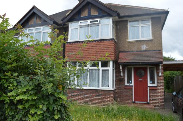 Photo of Flat 1, 6 Fairdale Gardens, Hayes, Middlesex