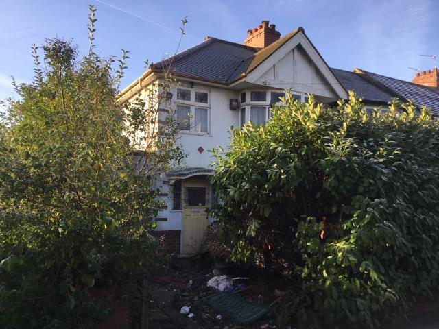 Photo of lot 1 Medway Gardens, Wembley, Middlesex HA0 2RW